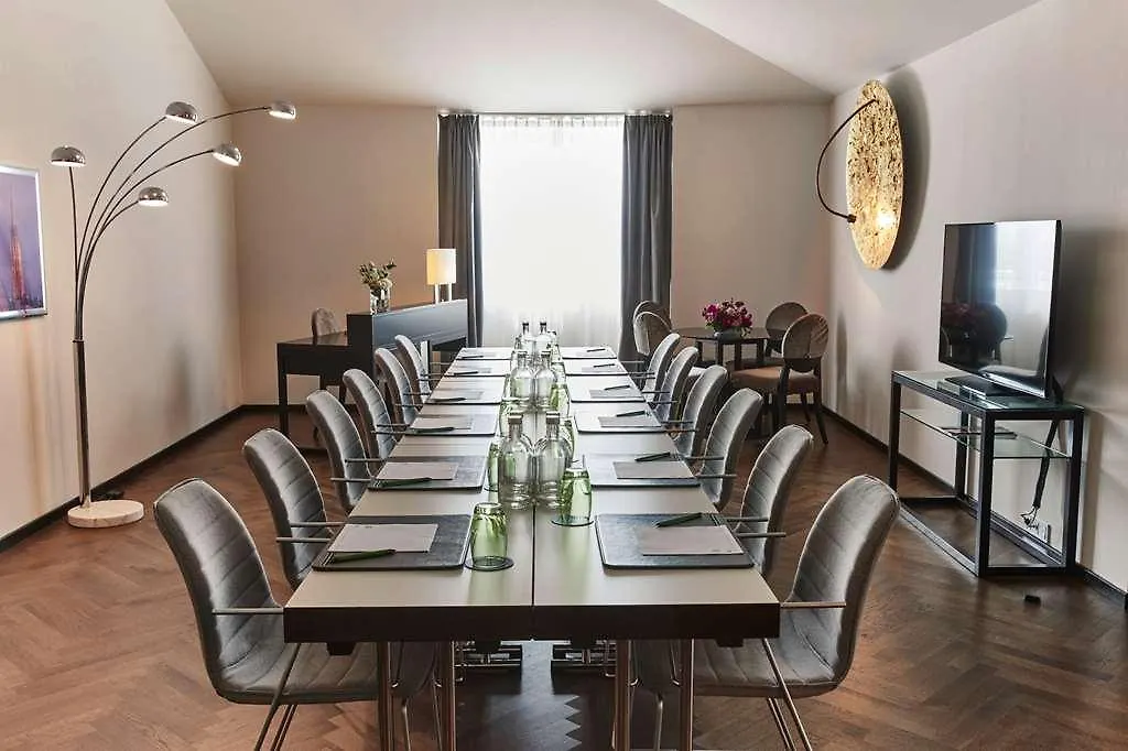 Steigenberger Hotel Herrenhof Vienna 5*,